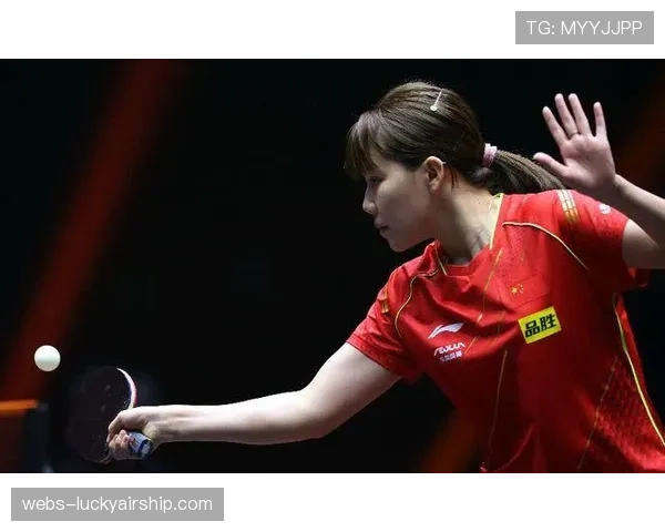 瓦隆之箭女子赛：卡塔内奥在终点前500米发动进攻并保持优势夺冠